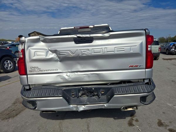 2019 CHEVROLET SILVERADO RST — DIRR