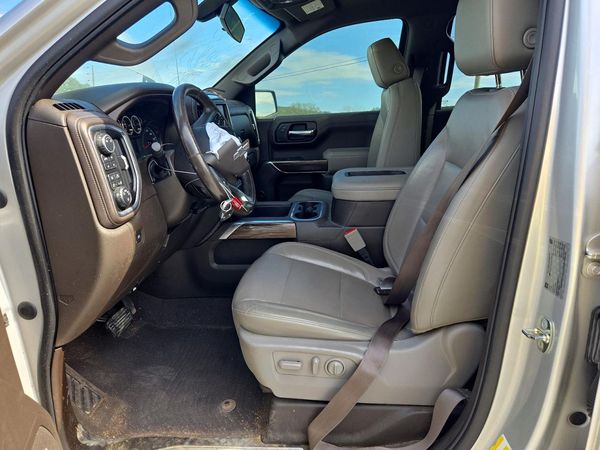 2019 CHEVROLET SILVERADO RST — DENT