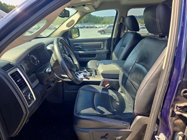 2013 RAM 1500 SLT — DENT