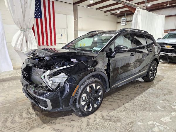 2023 KIA SPORTAGE X-LINE — Front 3/4