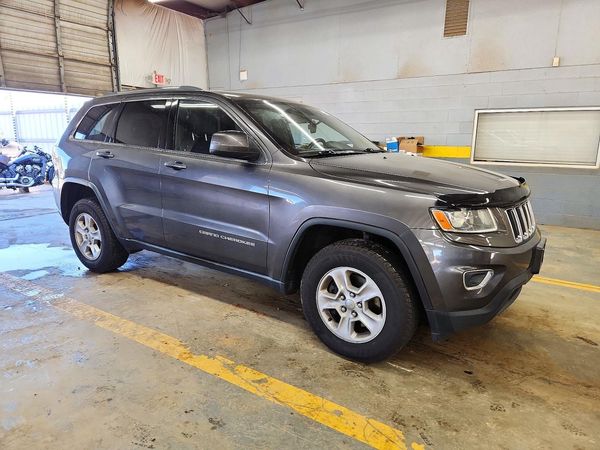 2014 JEEP CHEROKEE Laredo — Passenger 3/4