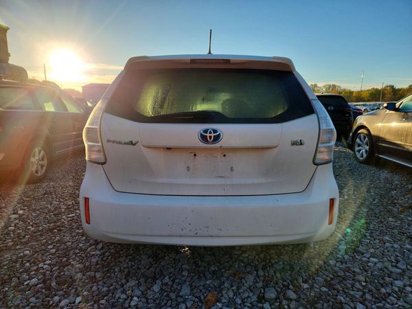 2013 TOYOTA PRIUS — DIRR
