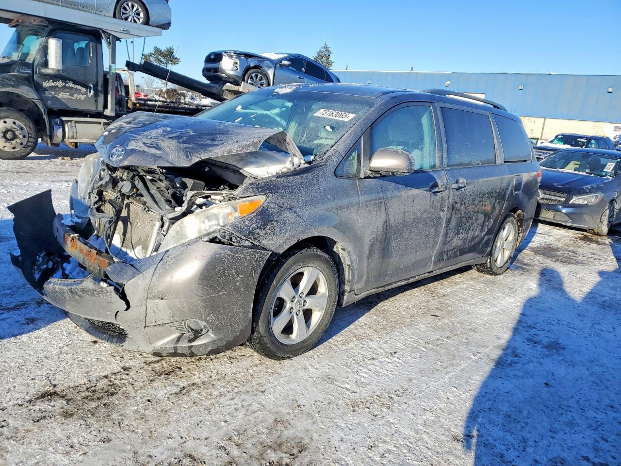 2013 TOYOTA SIENNA