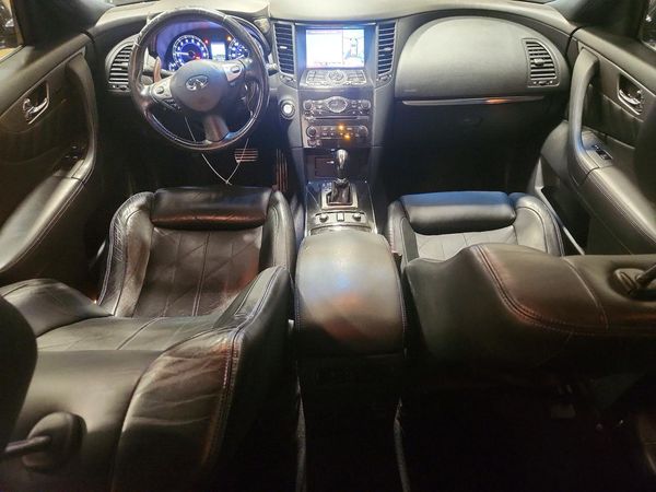 2015 INFINITI QX70 — CKPT