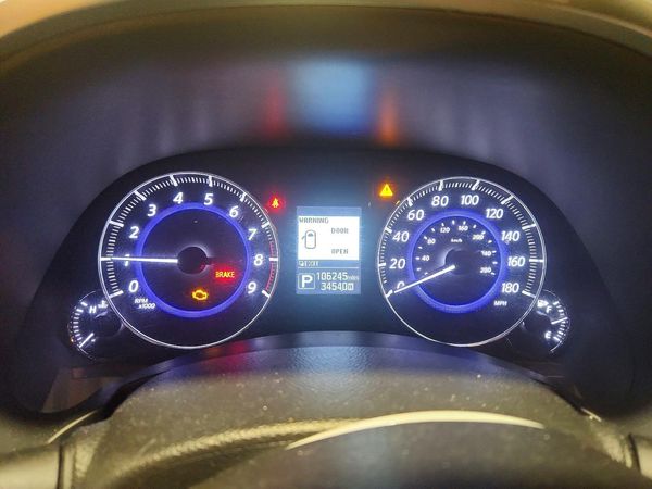 2015 INFINITI QX70 — ODOM