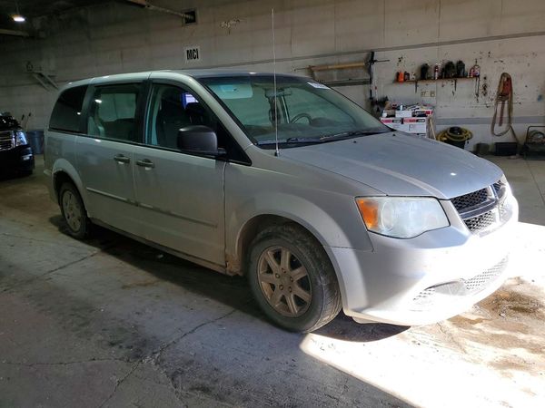 2012 DODGE GRAND CARAVAN SE — Passenger 3/4