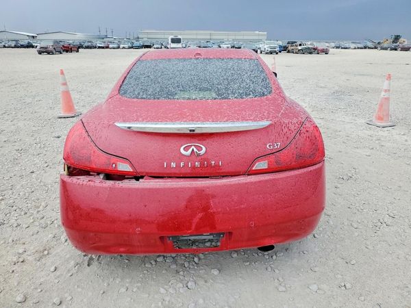 2012 INFINITI G37