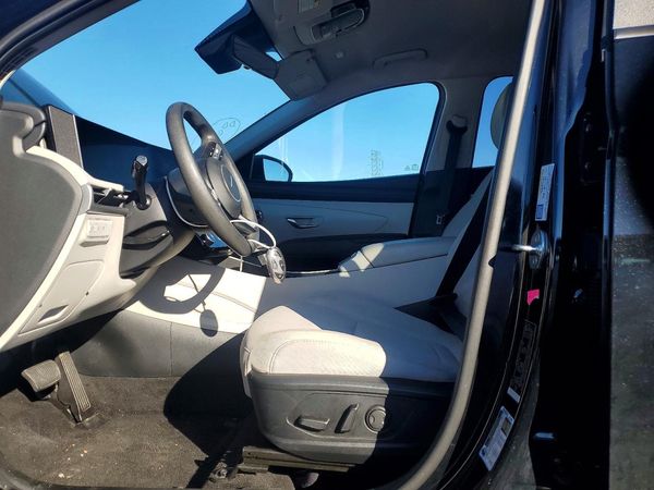 2025 HYUNDAI TUCSON SEL — DENT