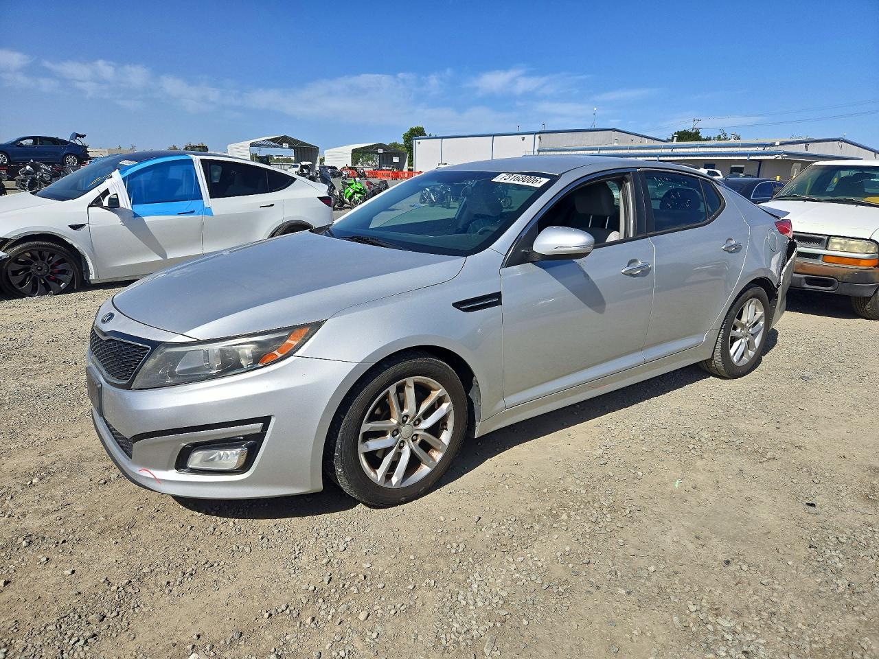 2014 KIA OPTIMA 2.4 LX STD/Conv — Front 3/4
