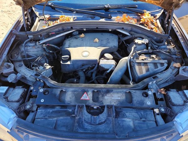 2013 BMW X3 xDrive28i — Engine bay