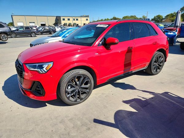 2022 AUDI Q3 — Front 3/4