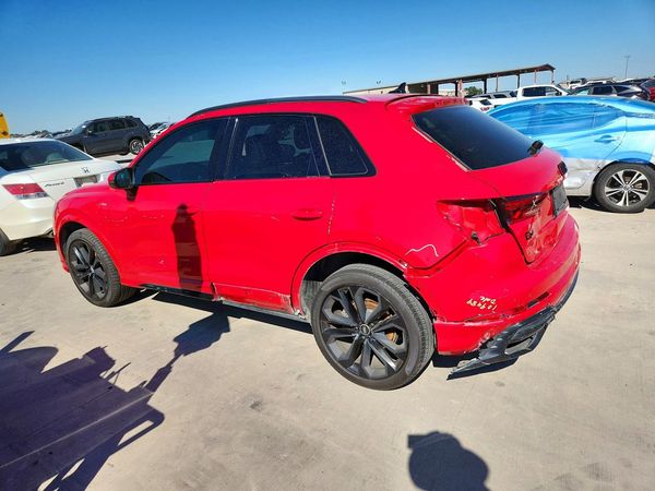 2022 AUDI Q3 — DSRA