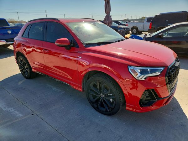 2022 AUDI Q3 — Passenger 3/4
