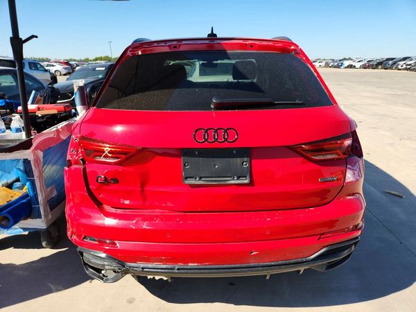 2022 AUDI Q3 — DIRR