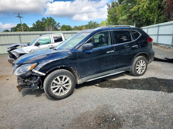 2019 NISSAN ROGUE — Front 3/4