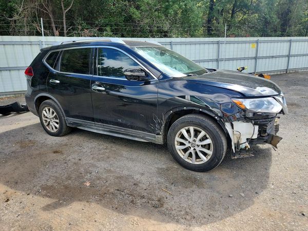 2019 NISSAN ROGUE — Passenger 3/4