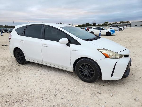 2016 TOYOTA PRIUS — Passenger 3/4