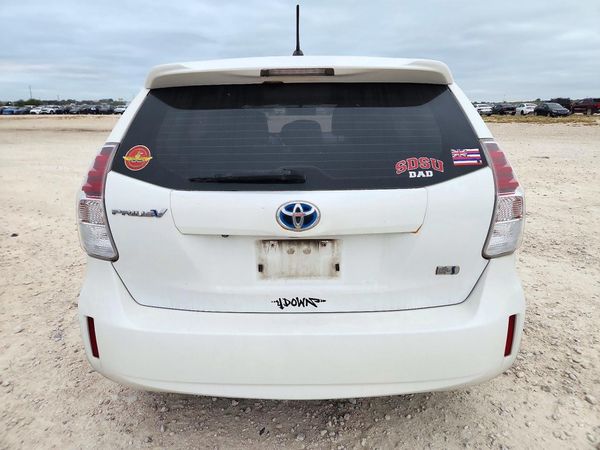 2016 TOYOTA PRIUS — DIRR
