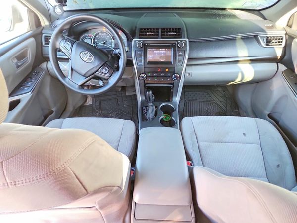 2015 TOYOTA CAMRY