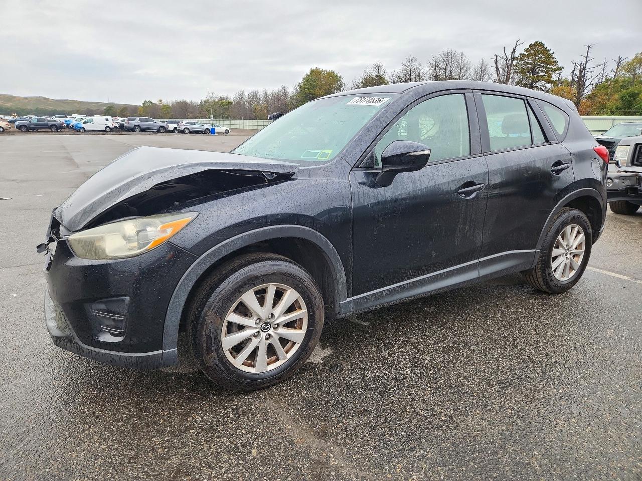 2016 MAZDA CX-5 Sport/GX — Front 3/4