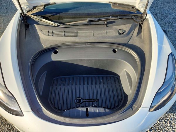2022 TESLA MODEL 3 — Engine bay