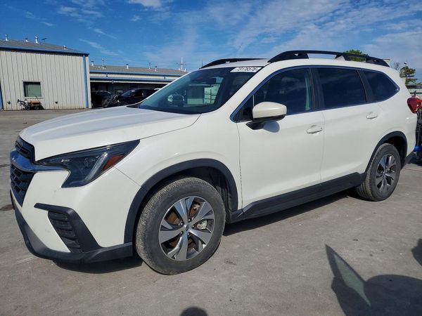 2024 SUBARU ASCENT PREMIUM 8 — Front 3/4