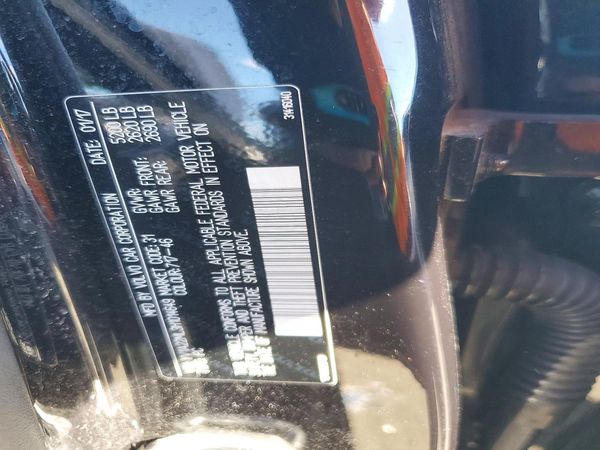 2017 VOLVO S90 Inscription — VINS