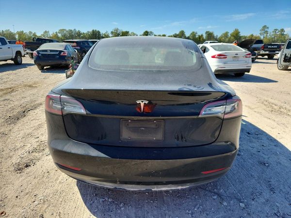 2022 TESLA MODEL 3 — DIRR