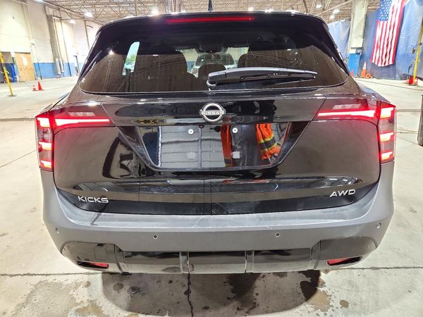 2026 NISSAN KICKS SV — DIRR