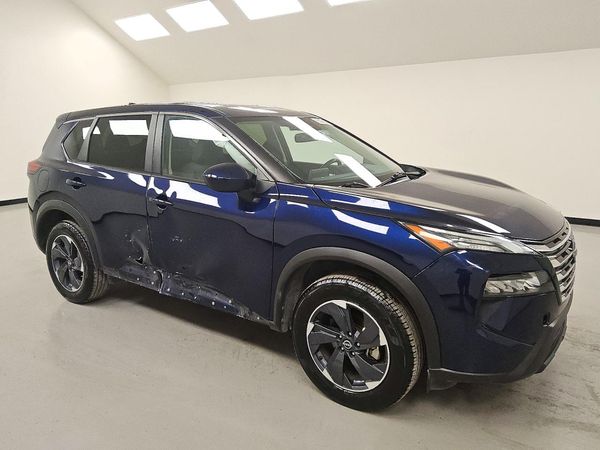 2025 NISSAN ROGUE SV — Passenger 3/4