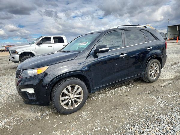 2012 KIA SORENTO TOP (High Grade) — Front 3/4