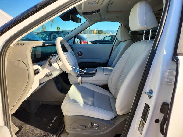 2026 HYUNDAI PALISADE SEL Premium — DENT