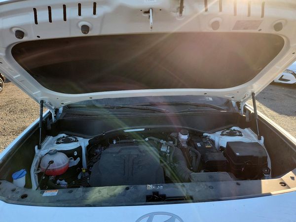 2026 HYUNDAI PALISADE SEL Premium — Engine bay