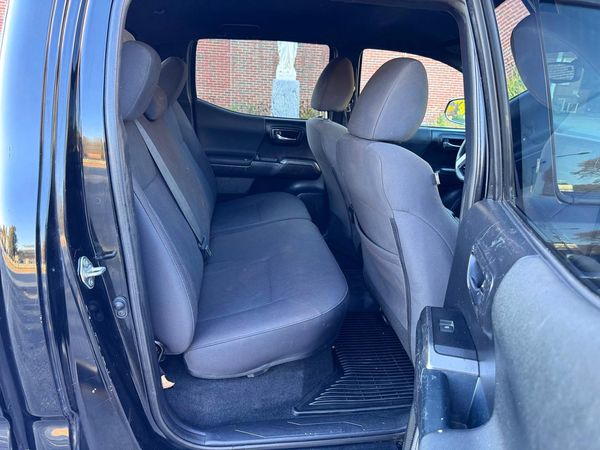 2018 TOYOTA TACOMA
