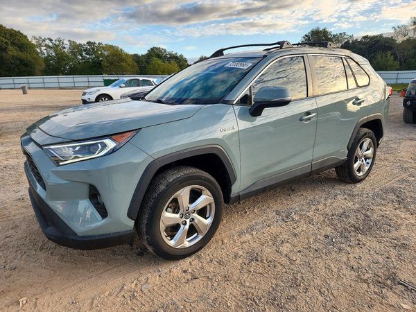 2021 TOYOTA RAV4 XLE Premium HV — Front 3/4