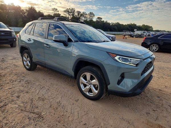 2021 TOYOTA RAV4 XLE Premium HV — Passenger 3/4
