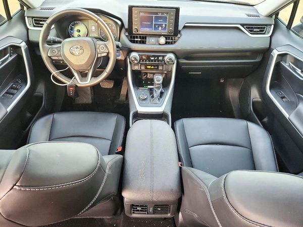 2021 TOYOTA RAV4 XLE Premium HV — CKPT