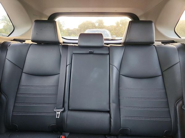 2021 TOYOTA RAV4 XLE Premium HV — SUVN