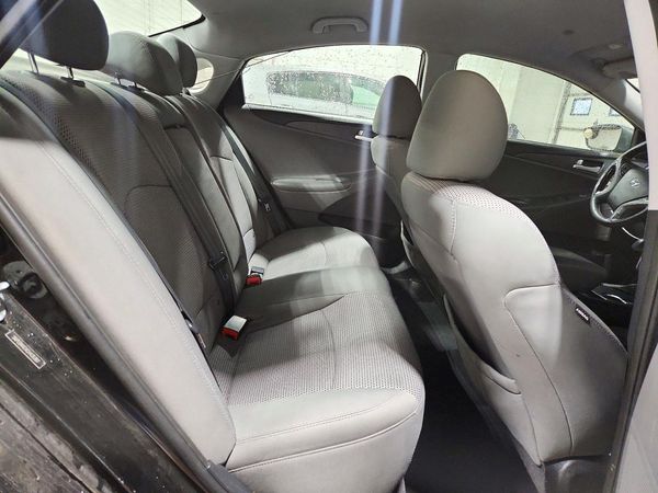 2012 HYUNDAI SONATA Middle-low level — PSRS