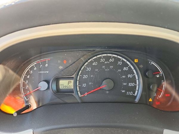 2012 TOYOTA SIENNA — ODOM