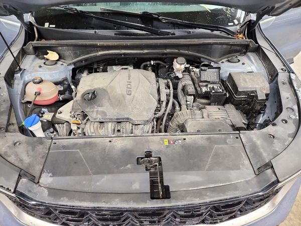 2024 KIA SORENTO S — Engine bay