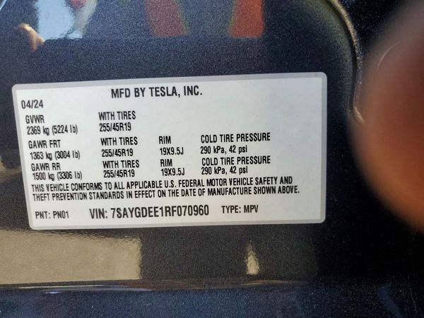 2024 TESLA MODEL Y — VINS