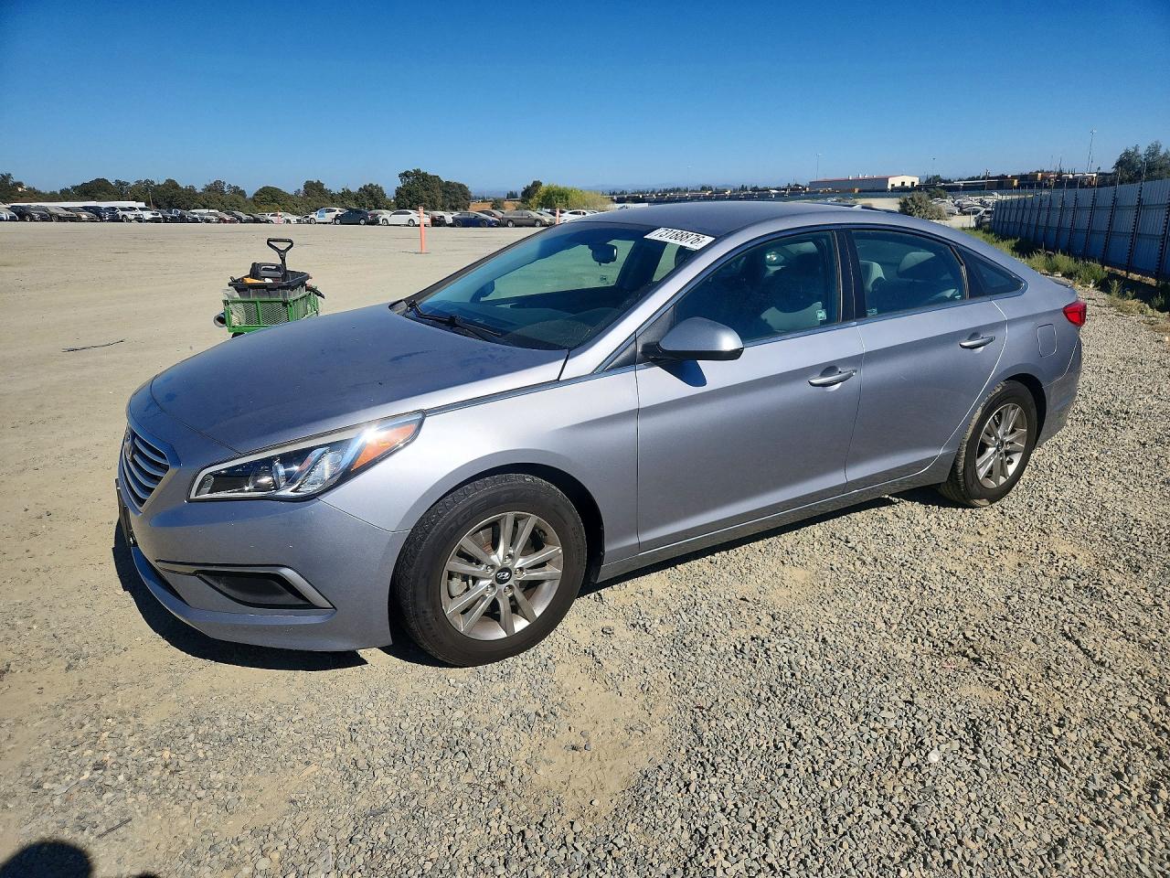 2017 HYUNDAI SONATA SE, Eco — Front 3/4