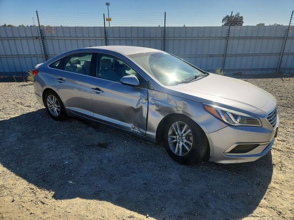2017 HYUNDAI SONATA SE, Eco — Passenger 3/4