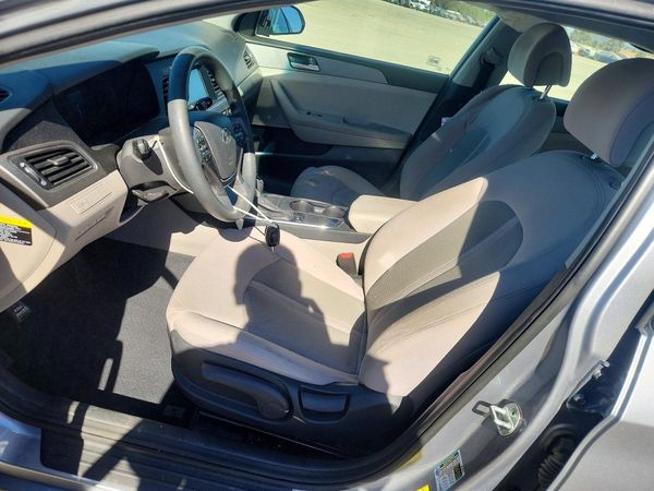 2017 HYUNDAI SONATA SE, Eco — DENT