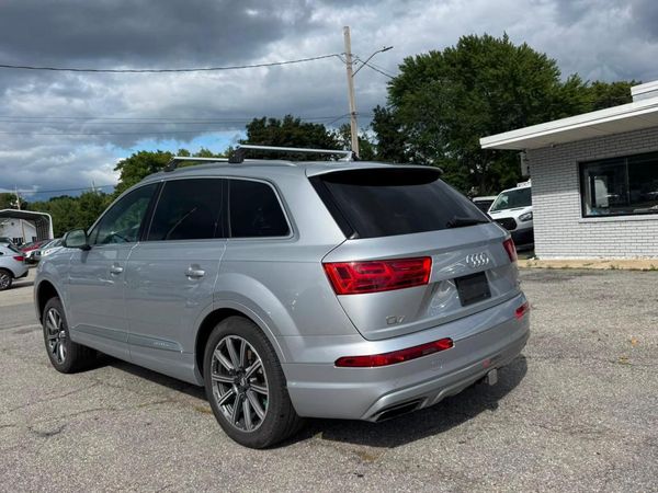 2018 AUDI Q7