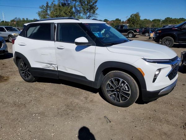 2026 CHEVROLET TRAILBLAZE LT — Passenger 3/4