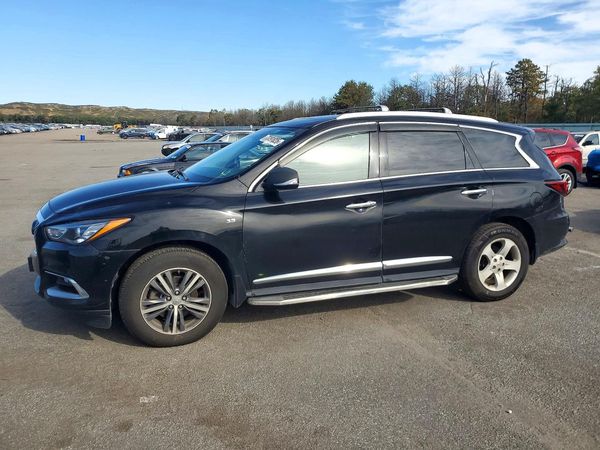2017 INFINITI QX60 — Front 3/4