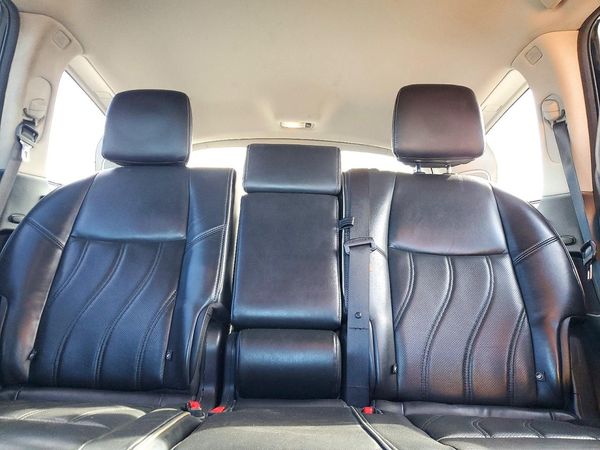 2017 INFINITI QX60 — SUVN