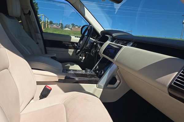 2019 LAND ROVER RANGE ROVER HSE
